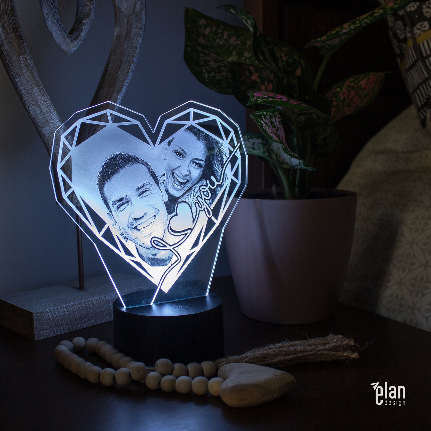 Acrylique personnalisé avec base lumineuse